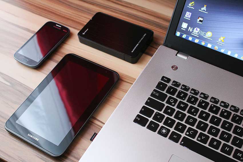 tablet-notebook-smartphone