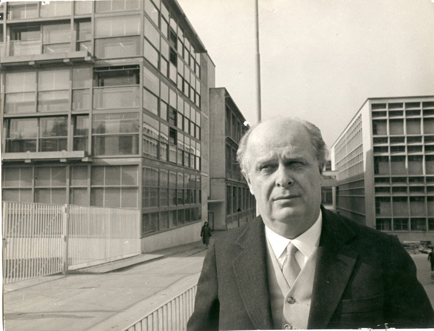 ADRIANO OLIVETTI